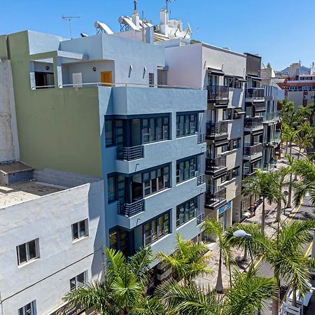 Luxury Holidays Suites, Playa De Los Cristianos 로스크리스티아노스 외부 사진