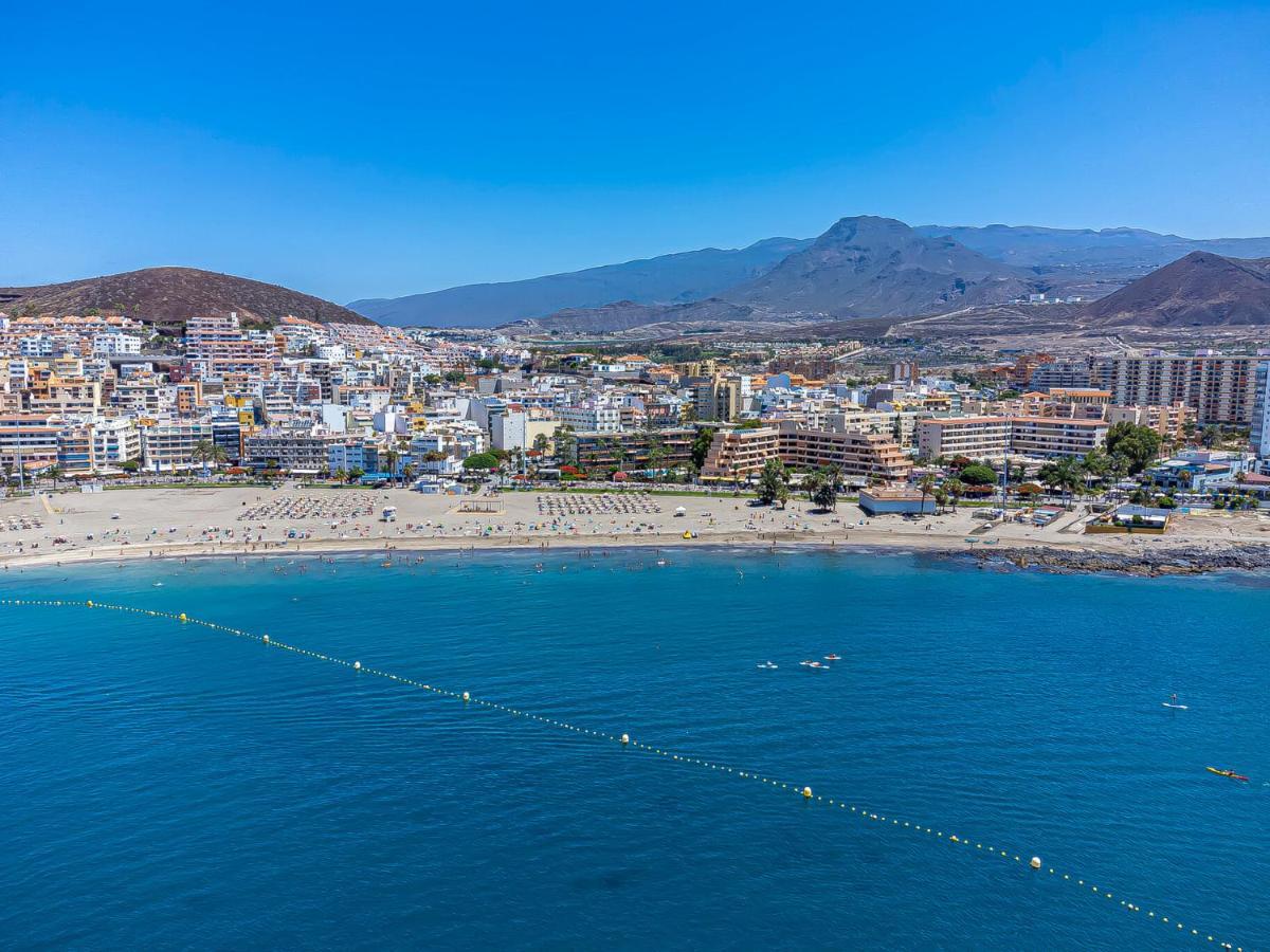 Luxury Holidays Suites, Playa De Los Cristianos 로스크리스티아노스 외부 사진