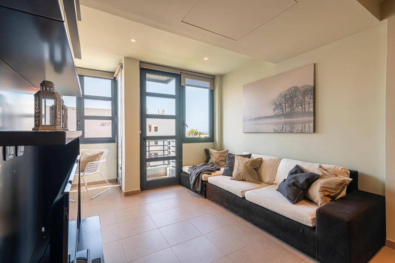 Luxury Holidays Suites, Playa De Los Cristianos 외부 사진