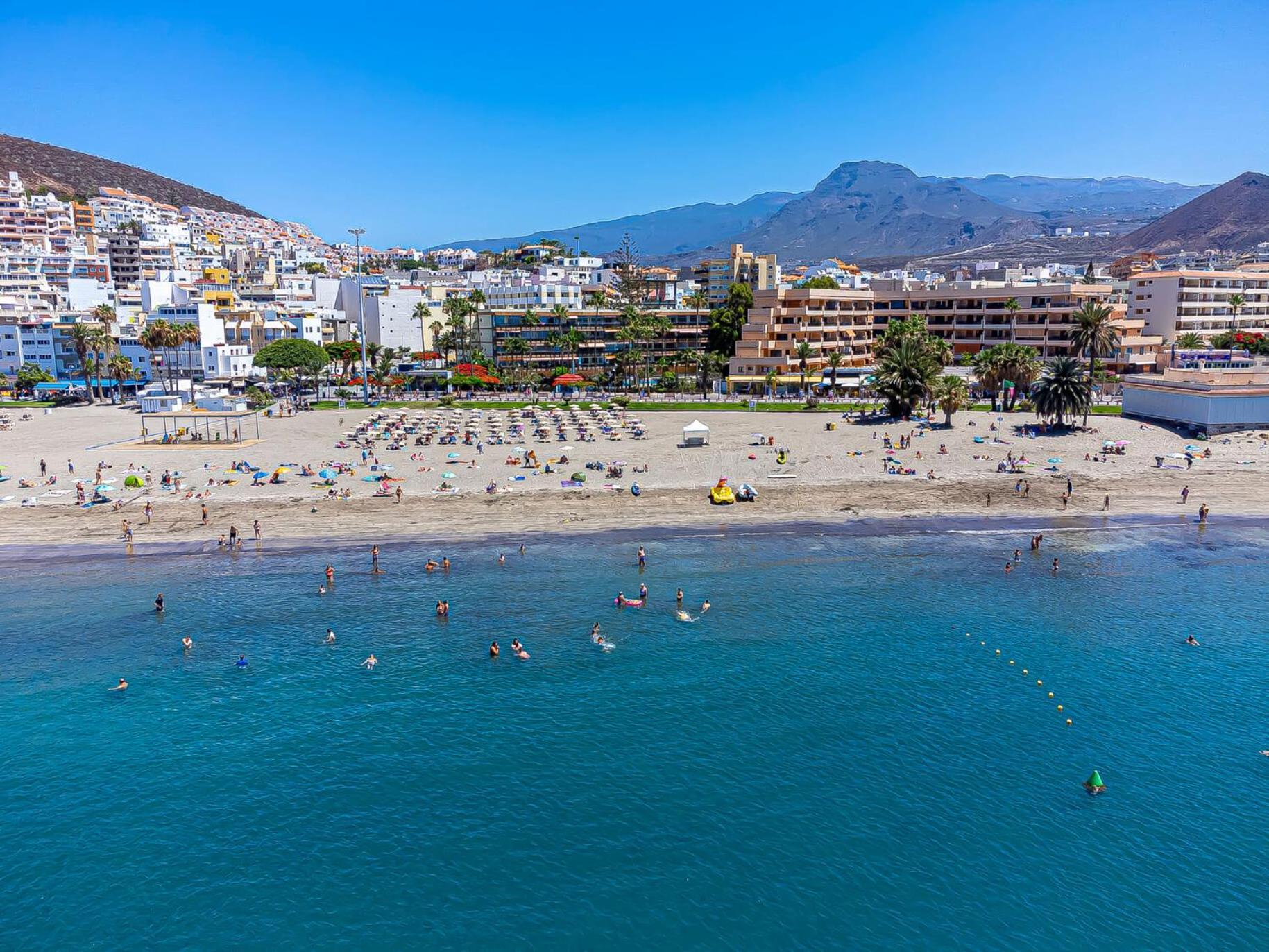 Luxury Holidays Suites, Playa De Los Cristianos 로스크리스티아노스 외부 사진