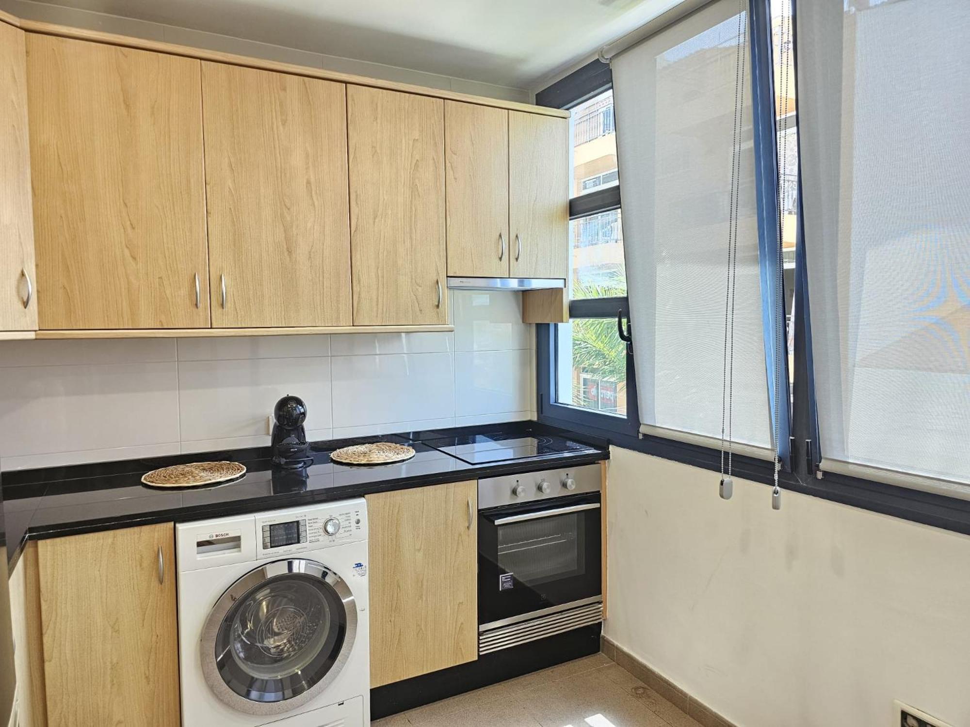 Luxury Holidays Suites, Playa De Los Cristianos 외부 사진